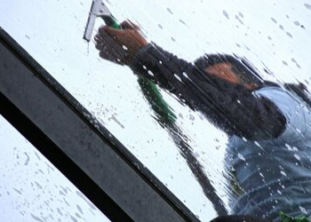 Cleaning Windows