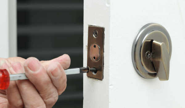 Deadbolt